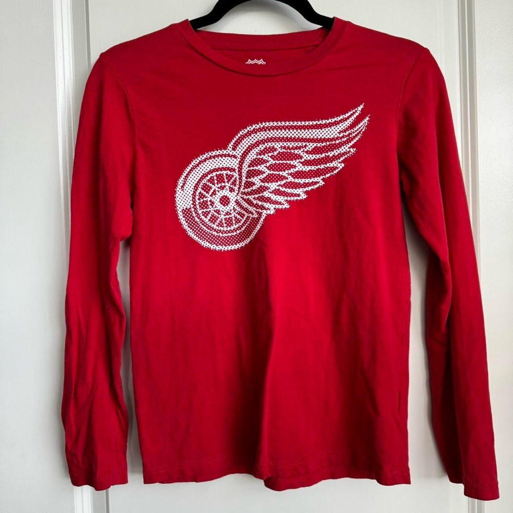 NHL red wing long sleeve